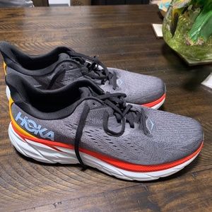 Men’s HOKA Clifton 8 running shoes